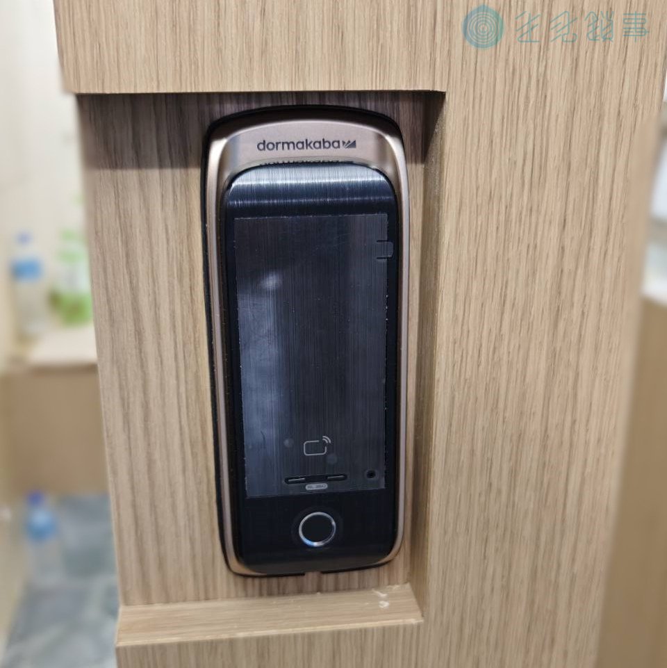 台中市大甲區｜dormakaba RL360VH｜外側正面安裝照