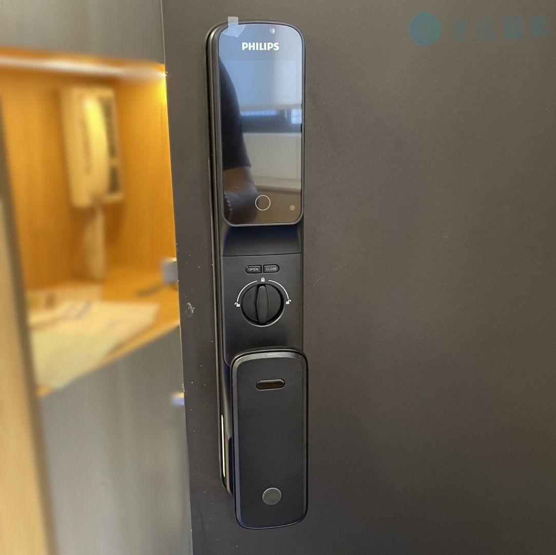 台中市西區大樓玄關門 Philips Alpha-VP 電子鎖安裝完工照（二）