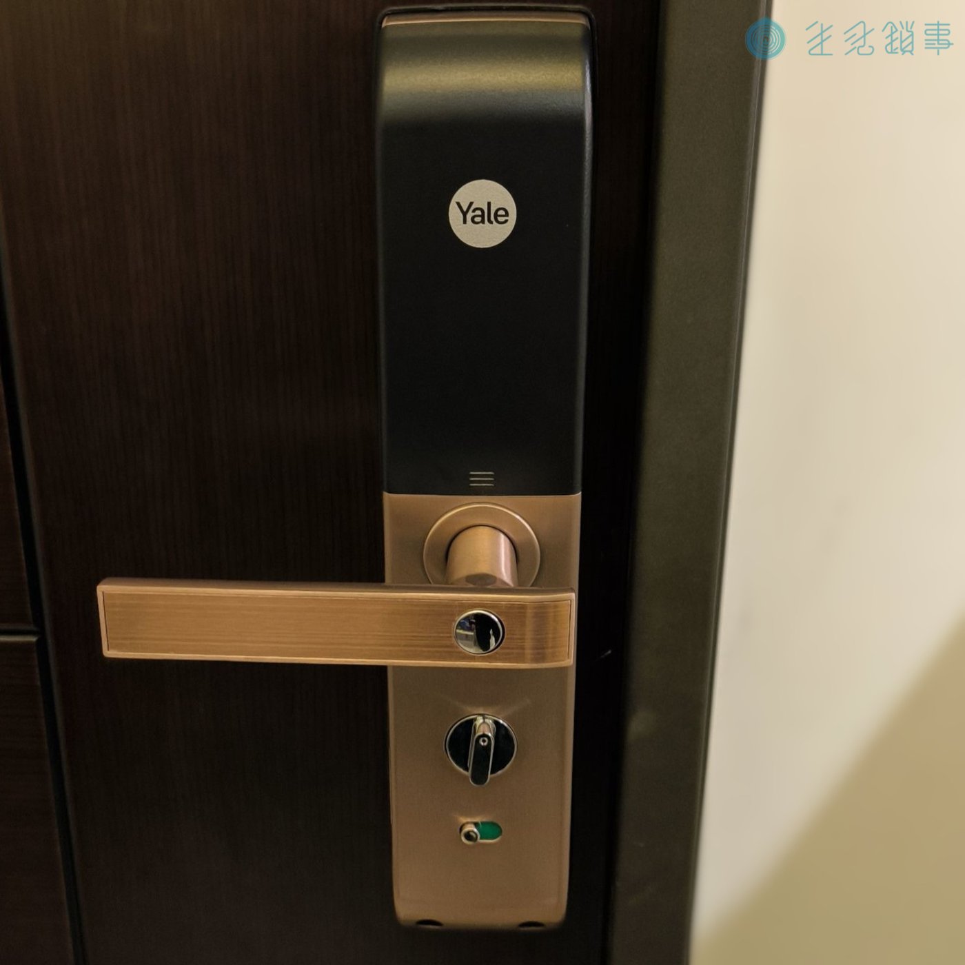 桃園市桃園區電子鎖安裝實績｜Yale YDM7116A 社區大樓 完工照